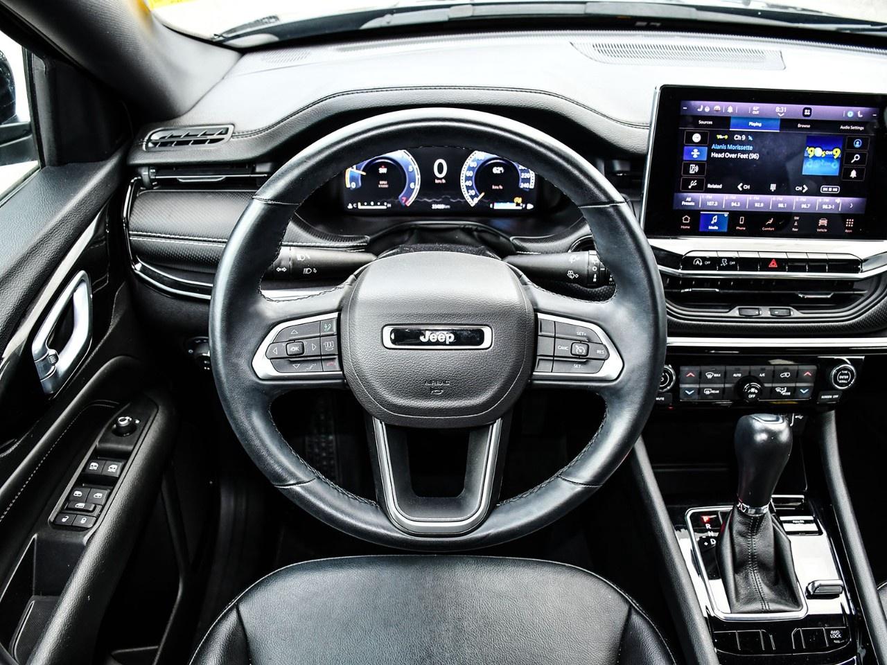 2022 Jeep Compass Altitude 4x4 Photo