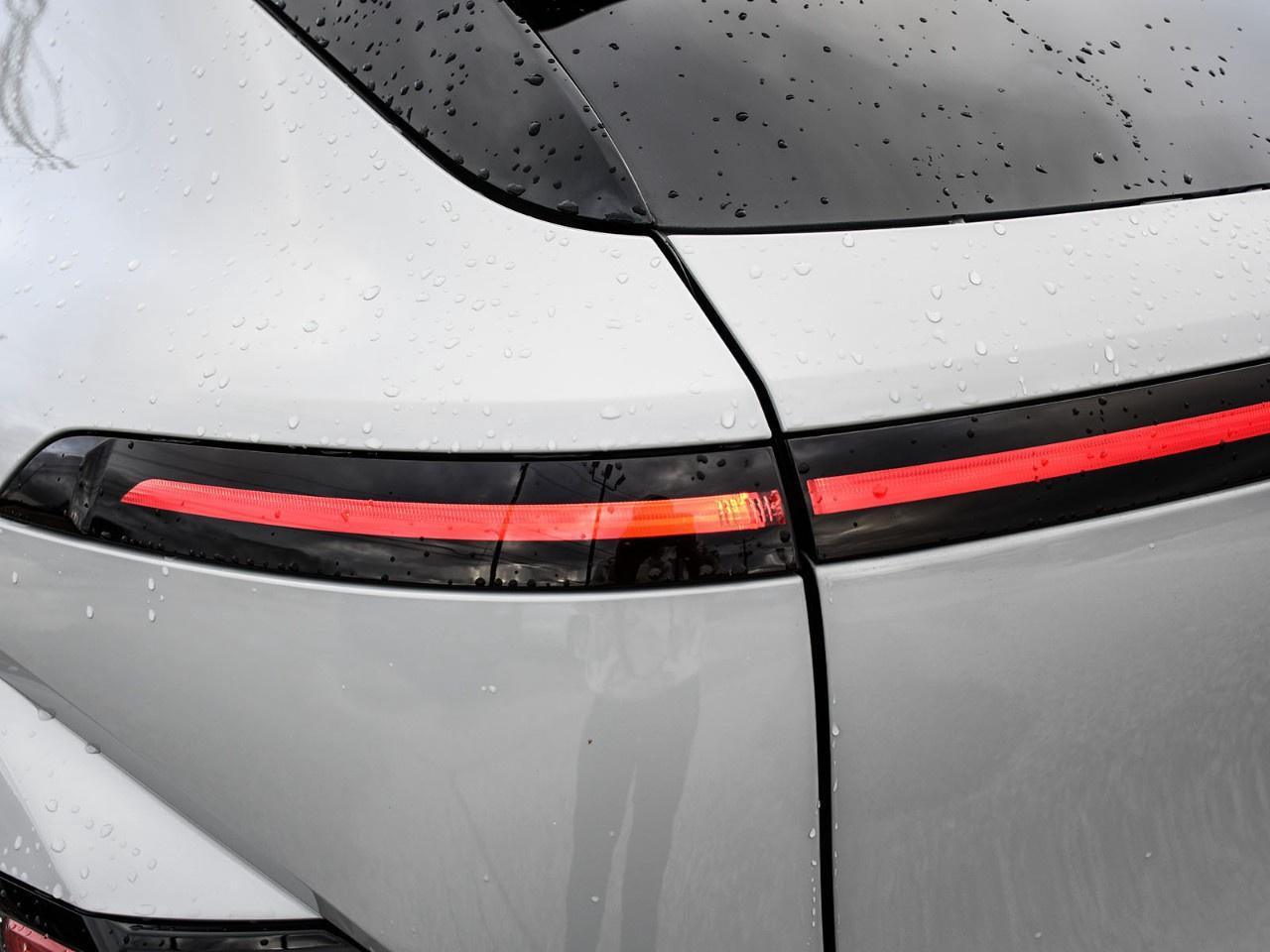 2024 Hyundai KONA 1.6T N Line Ultimate AWD w/Two-Tone Roof Photo