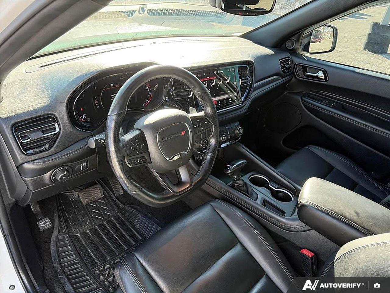 2022 Dodge Durango GT V6 AWD | HEATED SEATS | UCONNECT 5 W/ NAV Photo
