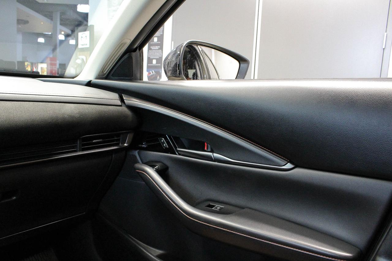 2024 Mazda CX-30 Suna MAZDA CERTIFIED PRE-OWNED - BOSE AUDIO - HEATED FRONT SEATS/STEERING WHEEL - 360 DEGREE CAMERA Photo
