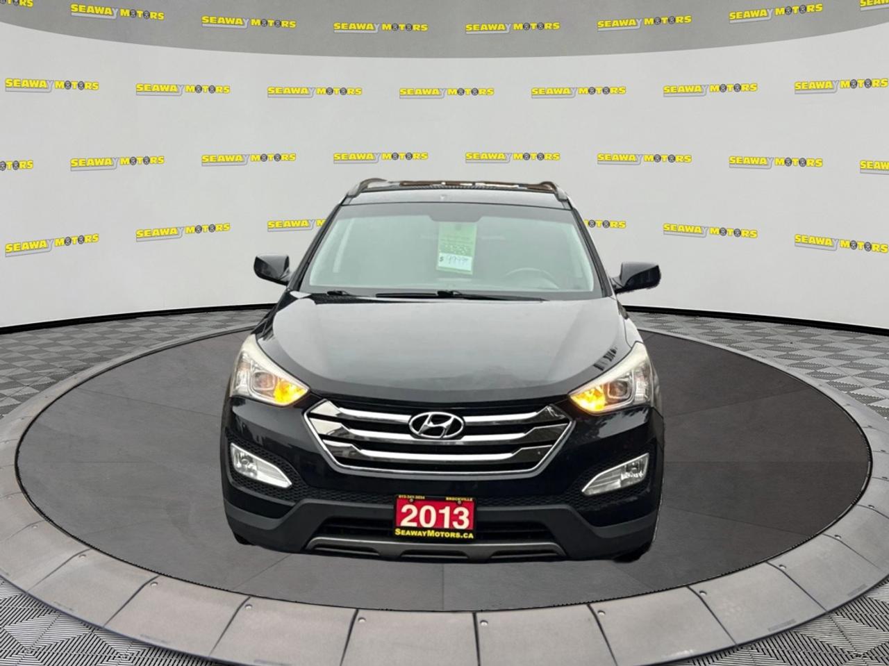 2013 Hyundai Santa Fe Premium Photo