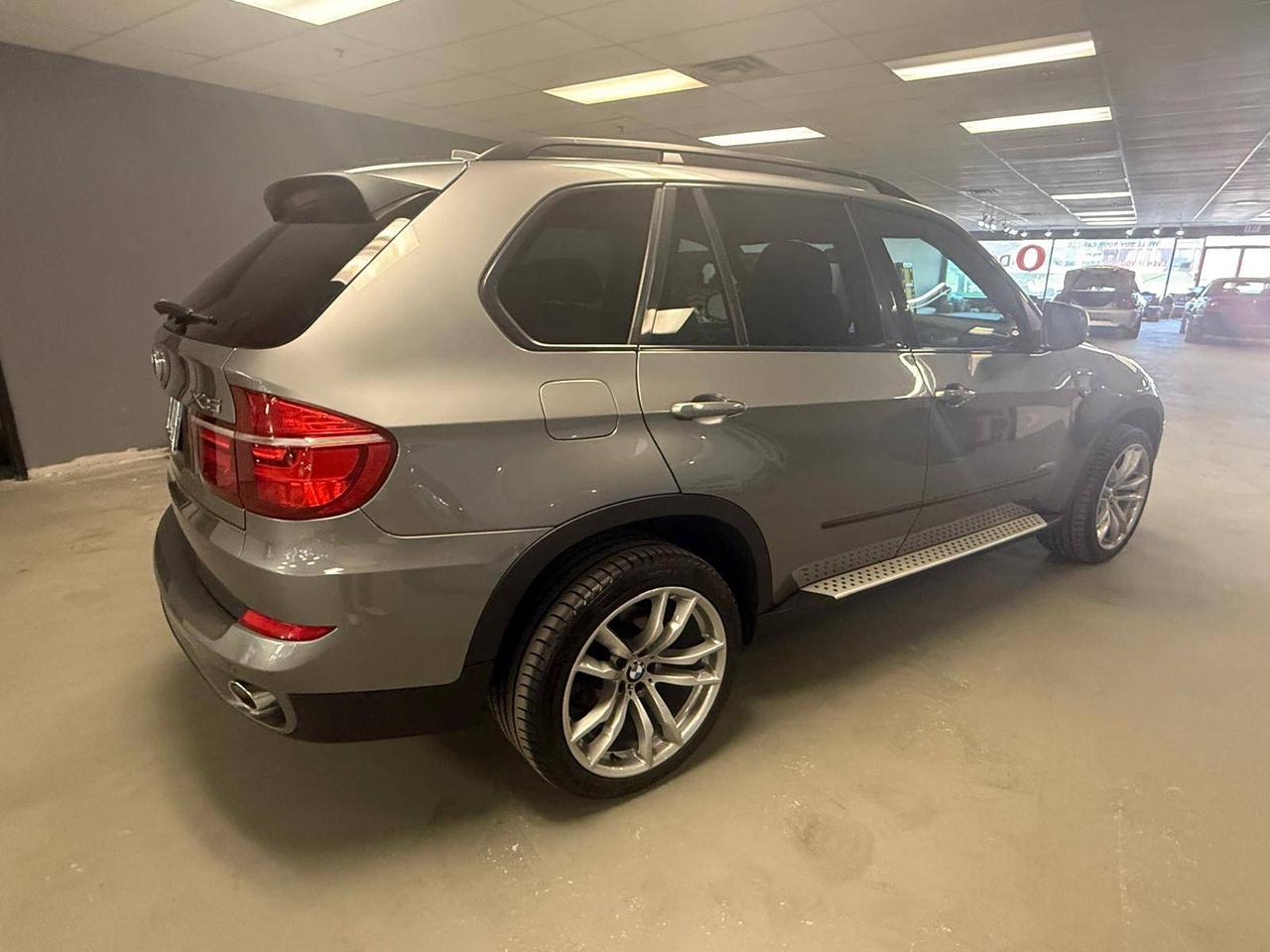 2012 BMW X5 AWD 4dr 35d Photo2
