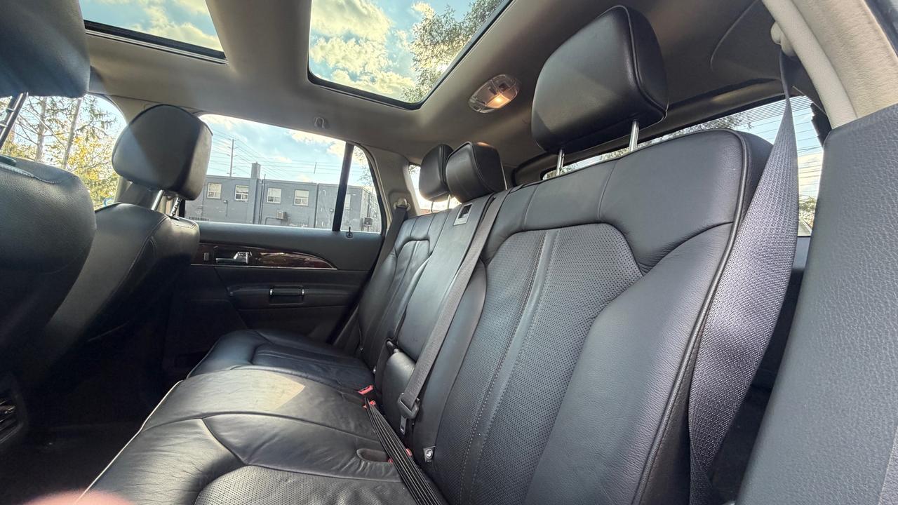 2013 Lincoln MKX AWD 4DR Photo