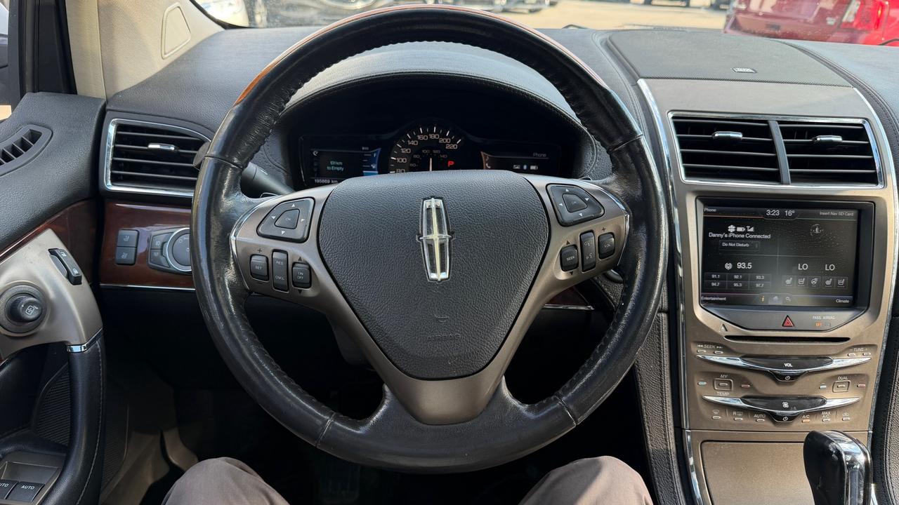 2013 Lincoln MKX AWD 4DR Photo