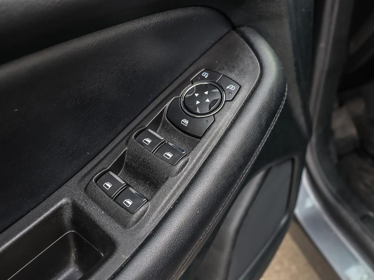 2022 Ford Edge SEL AWD Photo