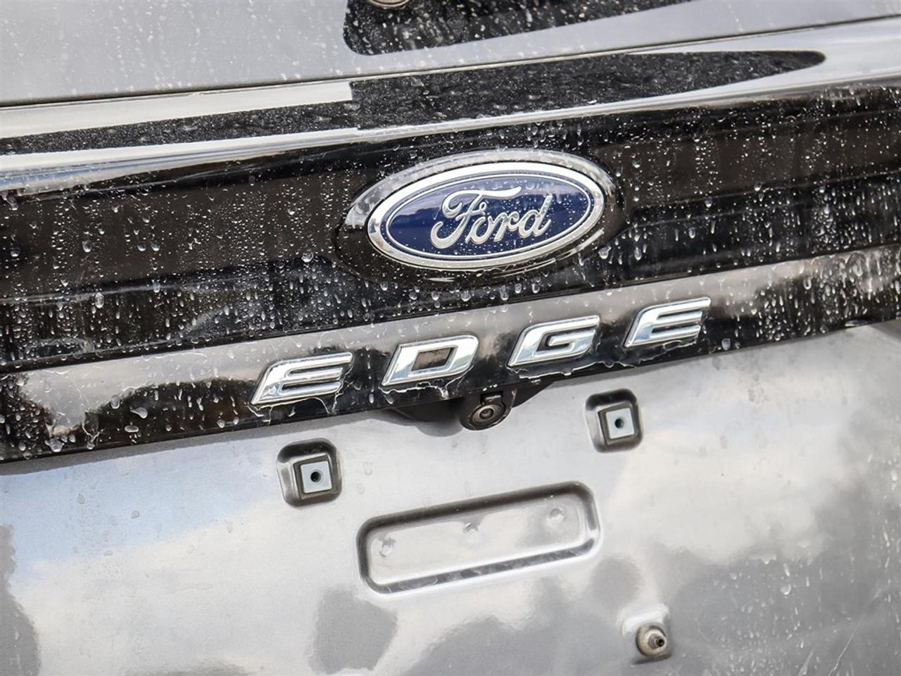 2022 Ford Edge SEL AWD Photo