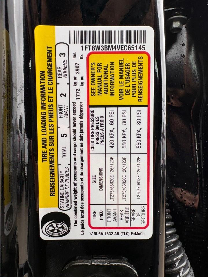 2027 Ford F-350 Super Duty SRW PLATINUM 4WD CREW CAB 6.75' BOX Photo