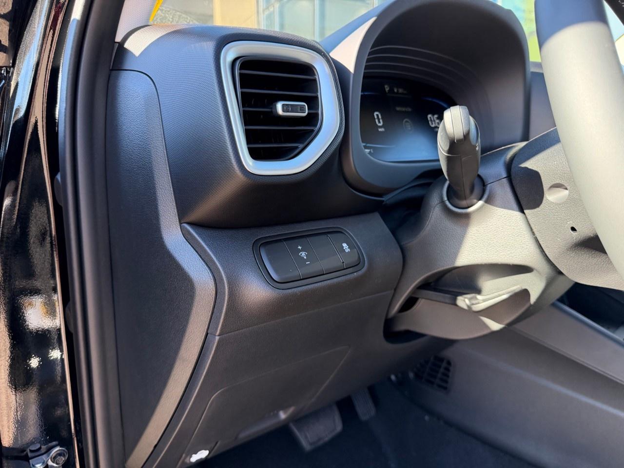 2026 Hyundai Venue Preferred IVT Photo