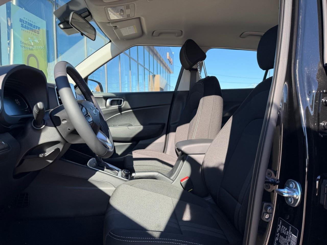 2026 Hyundai Venue Preferred IVT Photo