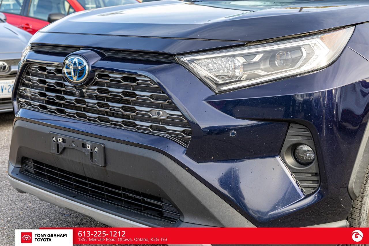 2021 Toyota RAV4 Hybrid Limited Photo