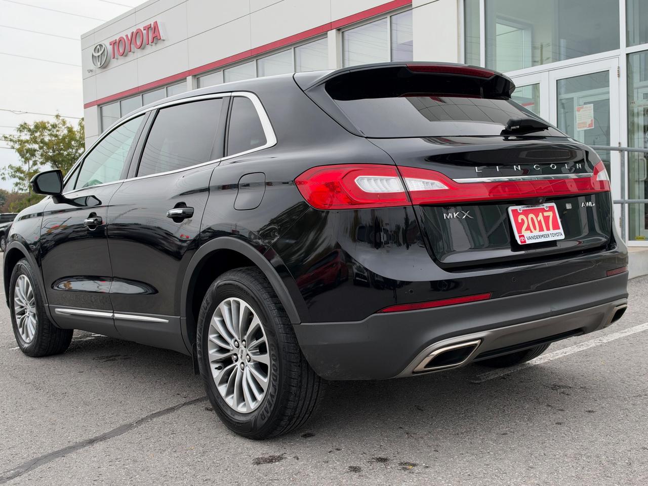 2017 Lincoln MKX Select CERTIFIED! Photo4
