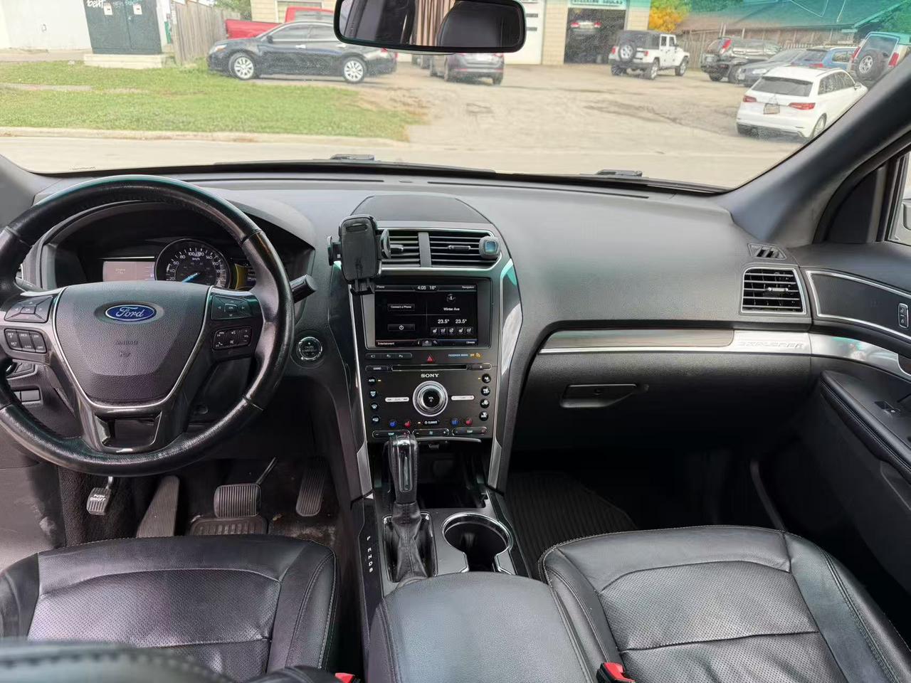 2016 Ford Explorer 4WD 4dr Limited Photo