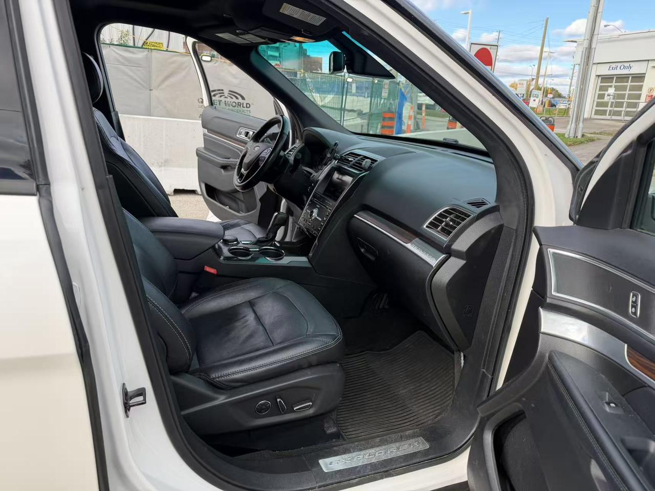 2016 Ford Explorer 4WD 4dr Limited Photo