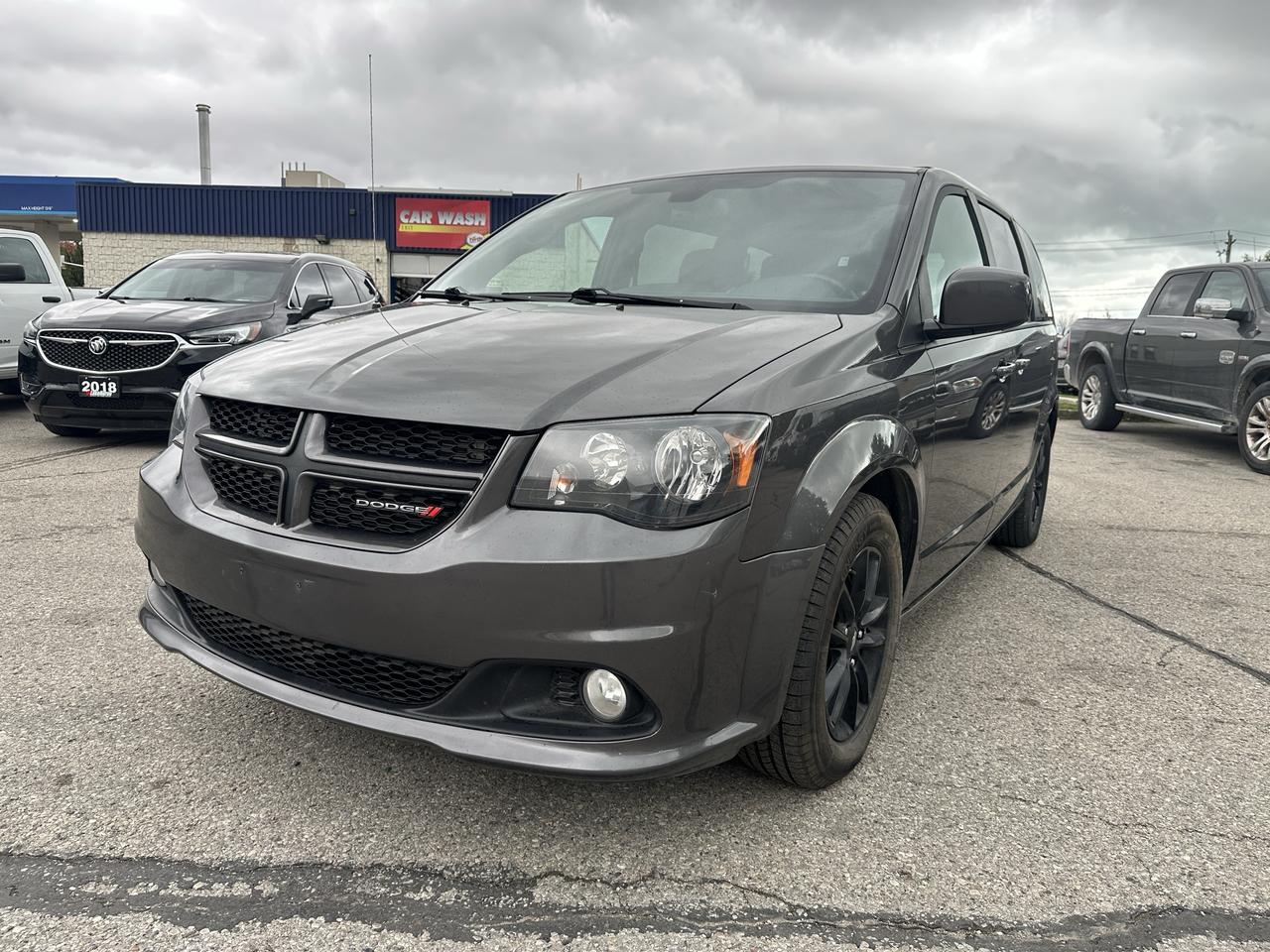 2019 Dodge Grand Caravan R/T Photo