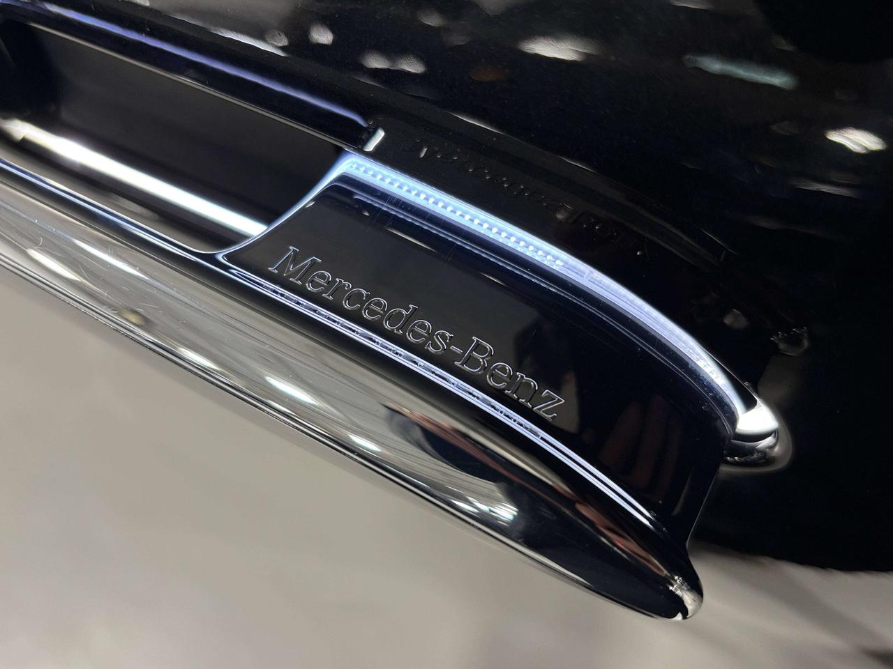 2023 Mercedes-Benz E-Class EQS450|AWD|AMGPKG|HYPERSCREEN|REARRECLINE|MASSAGE| Photo4