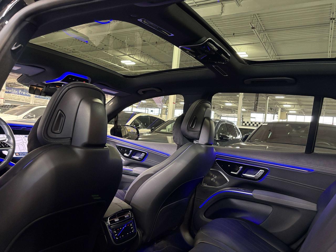 2023 Mercedes-Benz E-Class EQS450|AWD|AMGPKG|HYPERSCREEN|REARRECLINE|MASSAGE| Photo