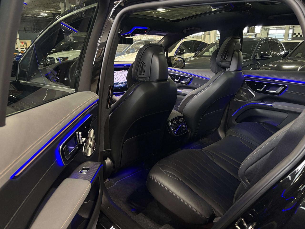 2023 Mercedes-Benz E-Class EQS450|AWD|AMGPKG|HYPERSCREEN|REARRECLINE|MASSAGE| Photo