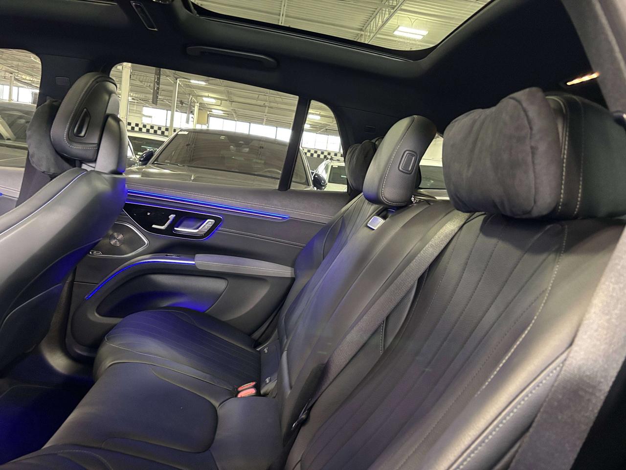 2023 Mercedes-Benz E-Class EQS450|AWD|AMGPKG|HYPERSCREEN|REARRECLINE|MASSAGE| Photo
