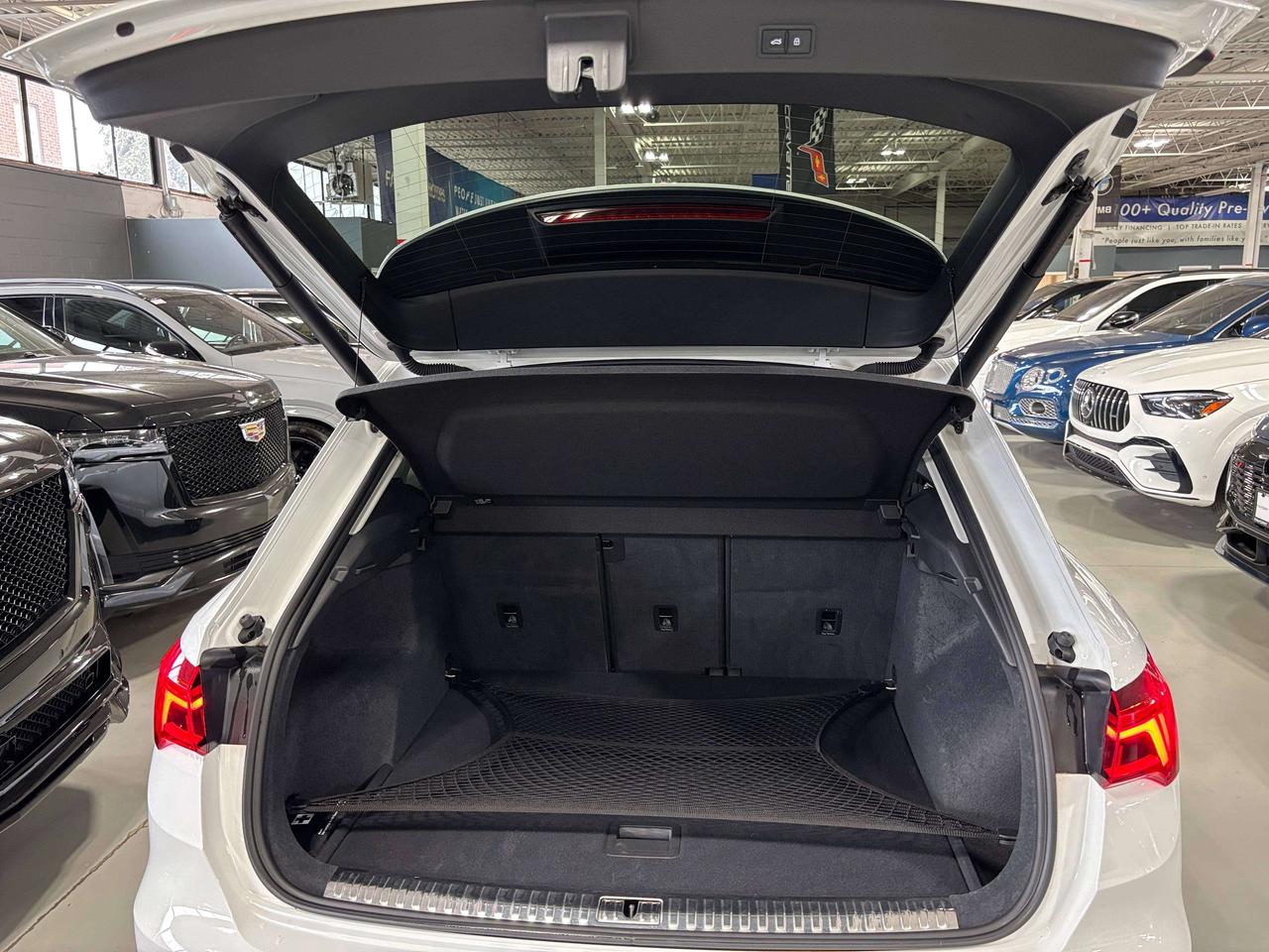 2023 Audi Q3 Progressiv|QUATTRO|CLUSTERNAV|AMBIENT|LEATHER|PANO Photo