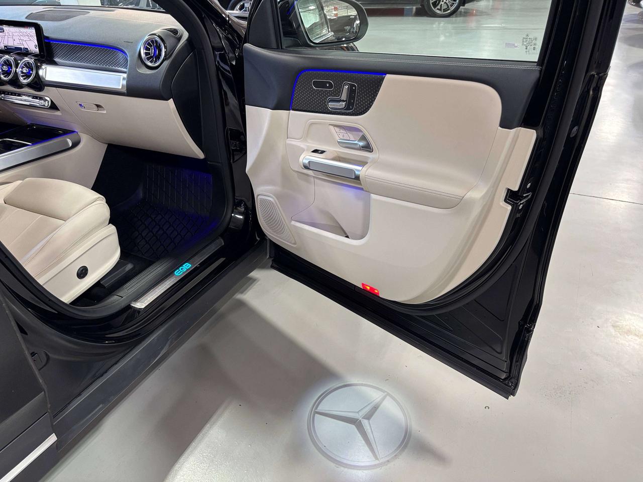 2024 Mercedes-Benz EQB EQB300|4MATIC|CREAMLEATHER|CLUSTERNAV|DUALROOF|+++ Photo