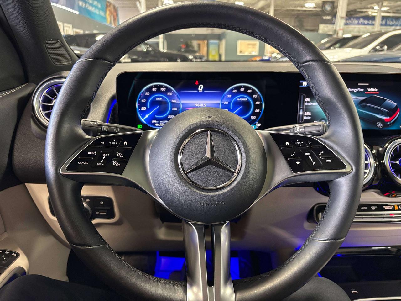 2024 Mercedes-Benz EQB EQB300|4MATIC|CREAMLEATHER|CLUSTERNAV|DUALROOF|+++ Photo