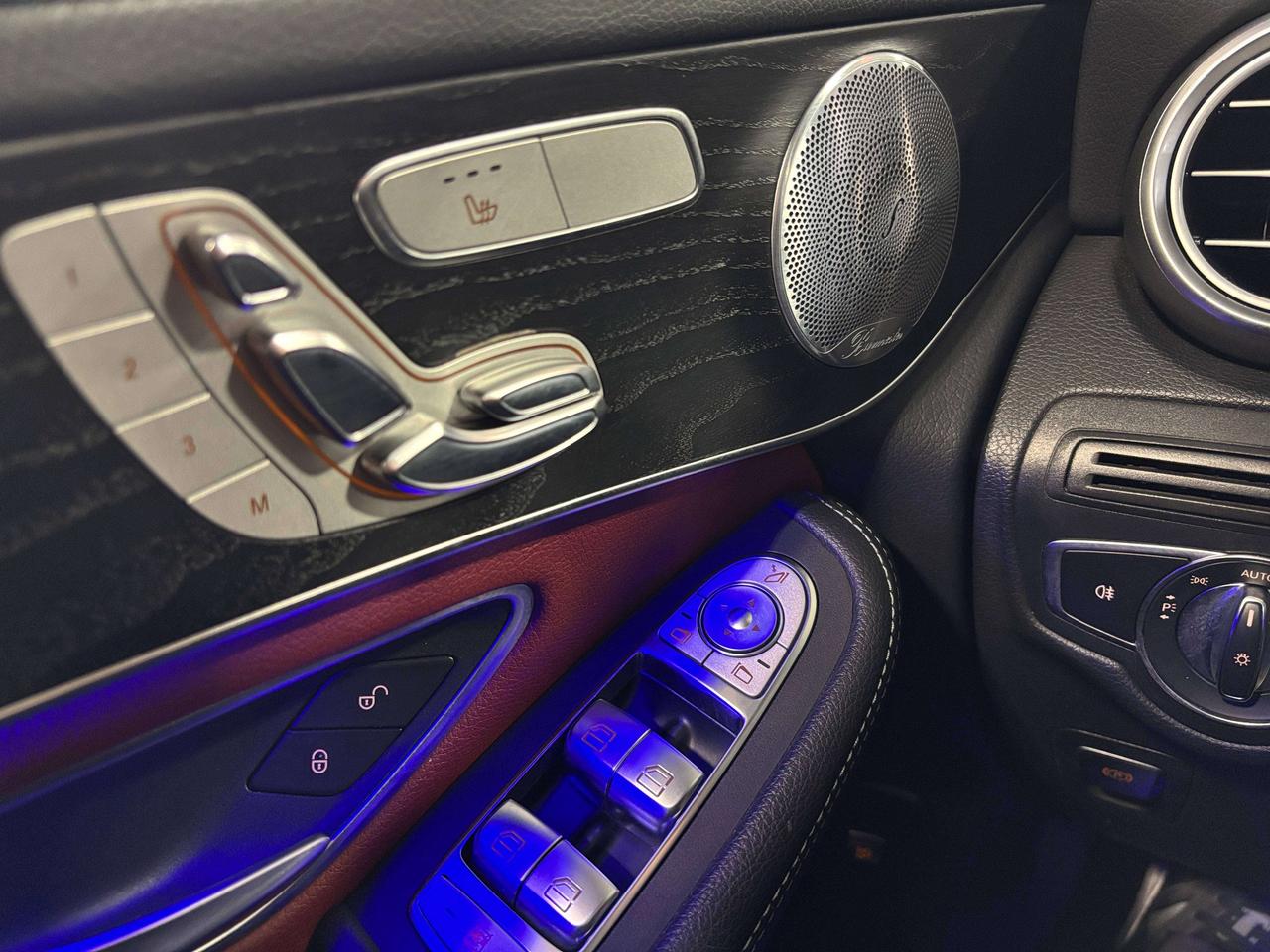 2020 Mercedes-Benz GLC GLC43 AMG|BITURBO|4MATIC|REDLEATHER|WOOD|BURMESTER Photo