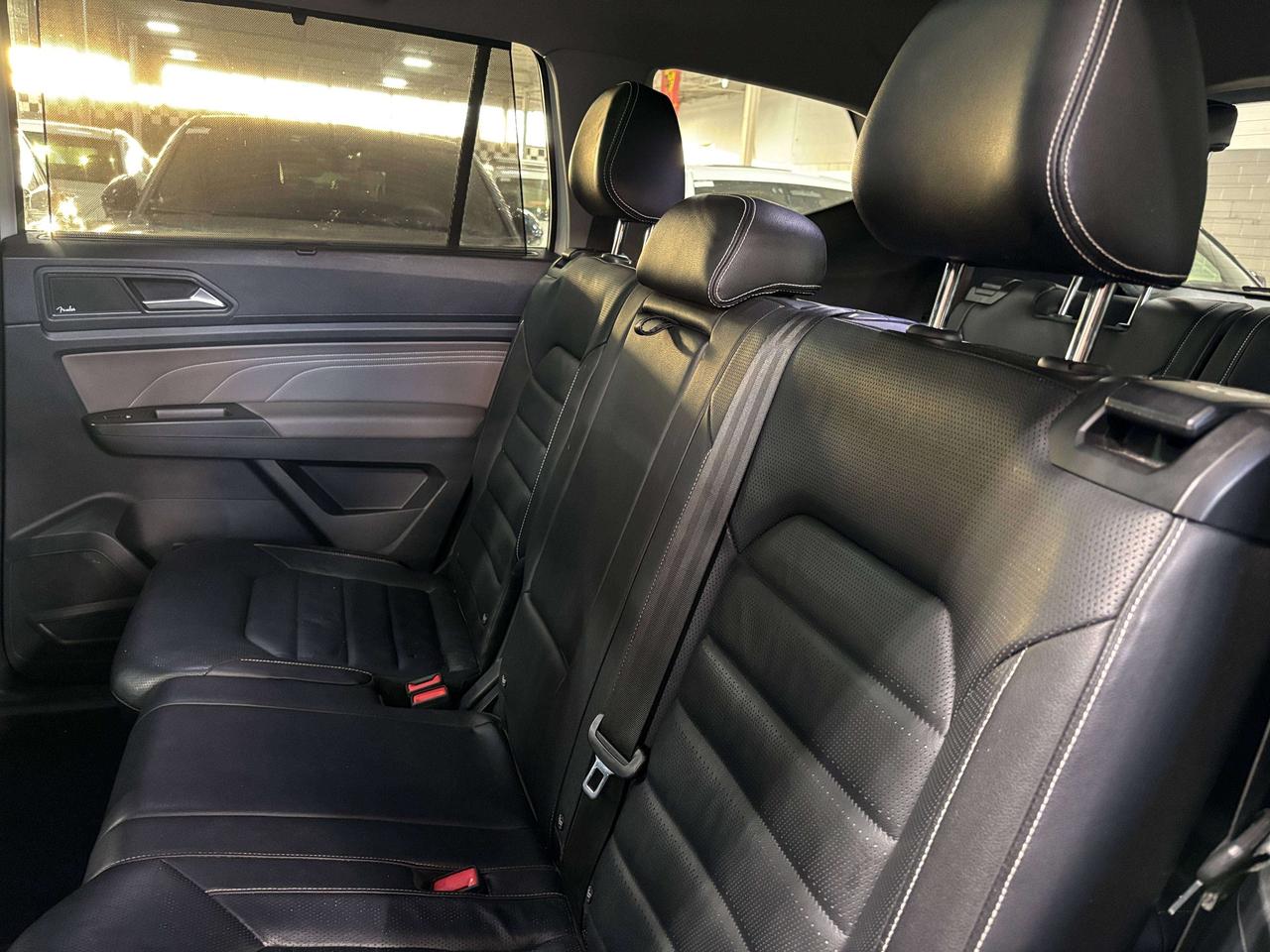 2023 Volkswagen Atlas R-Line|4MOTION|NAV|FENDERAUDIO|7PASS|LEATHER|PANO| Photo