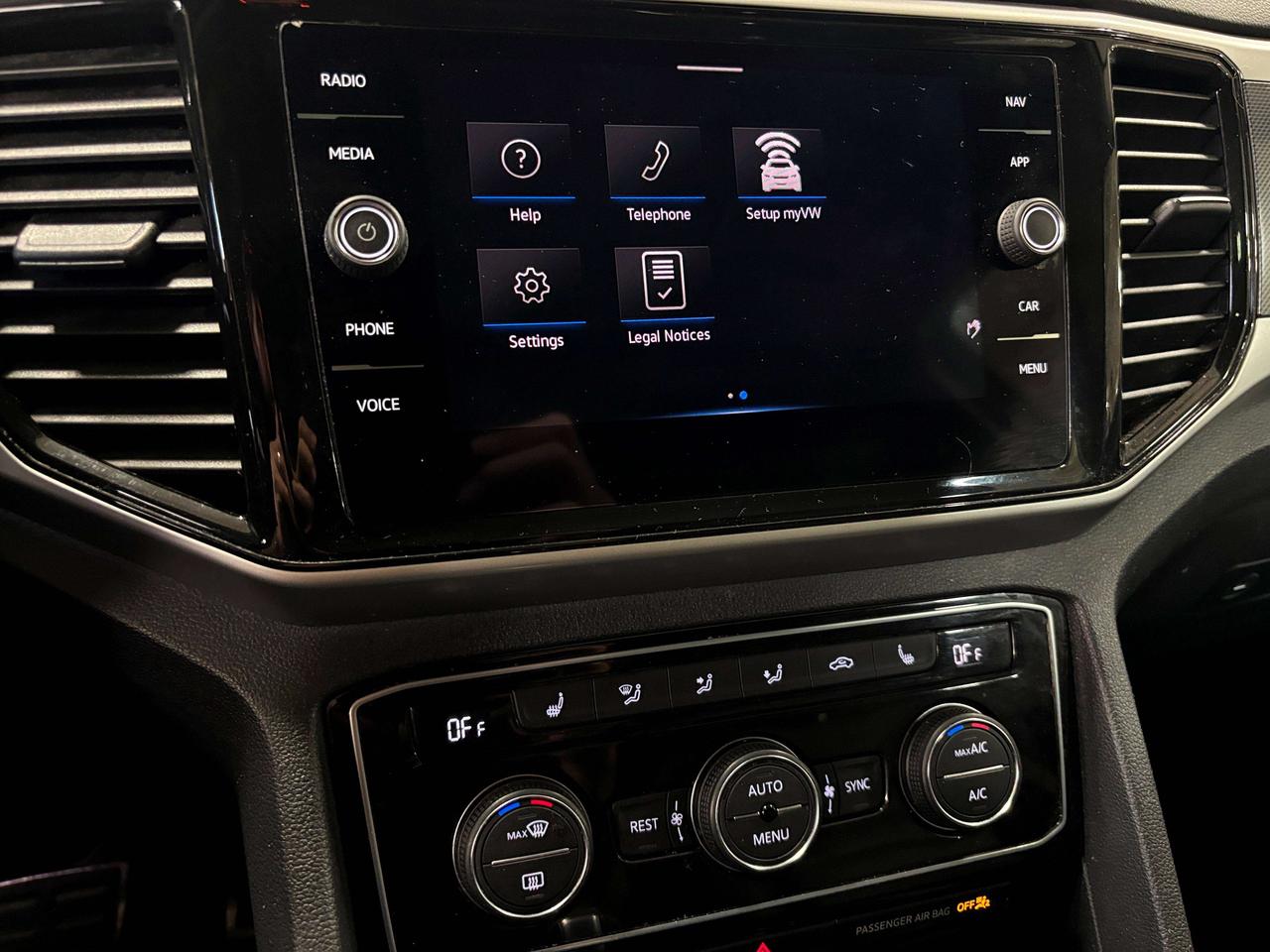 2023 Volkswagen Atlas R-Line|4MOTION|NAV|FENDERAUDIO|7PASS|LEATHER|PANO| Photo