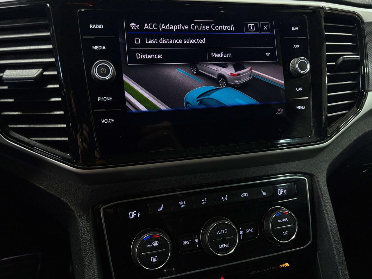 2023 Volkswagen Atlas R-Line|4MOTION|NAV|FENDERAUDIO|7PASS|LEATHER|PANO| Photo