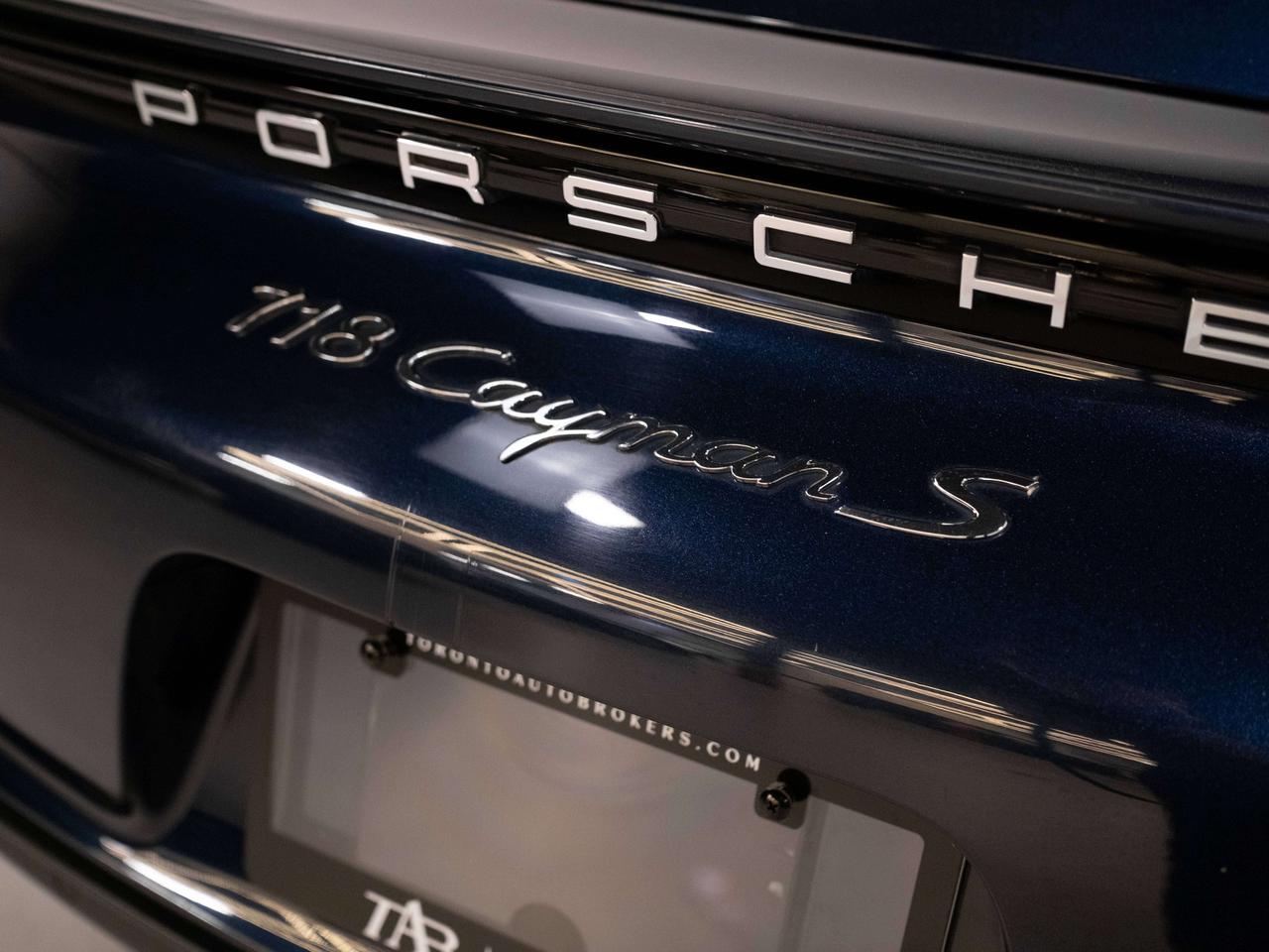2017 Porsche 718 Cayman S | MANUAL Photo