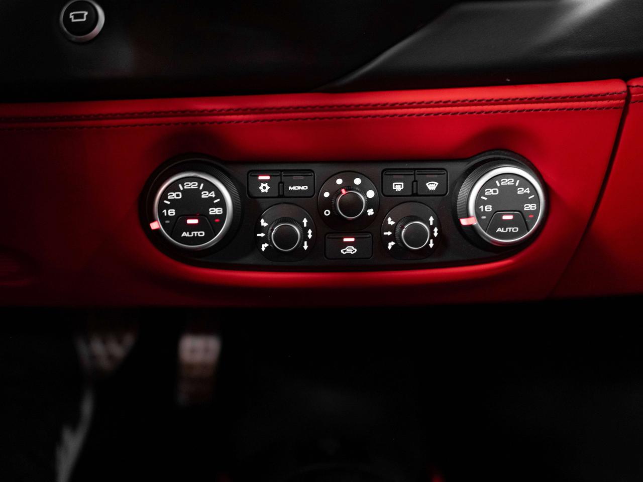 2019 Ferrari 488 Spider  Photo