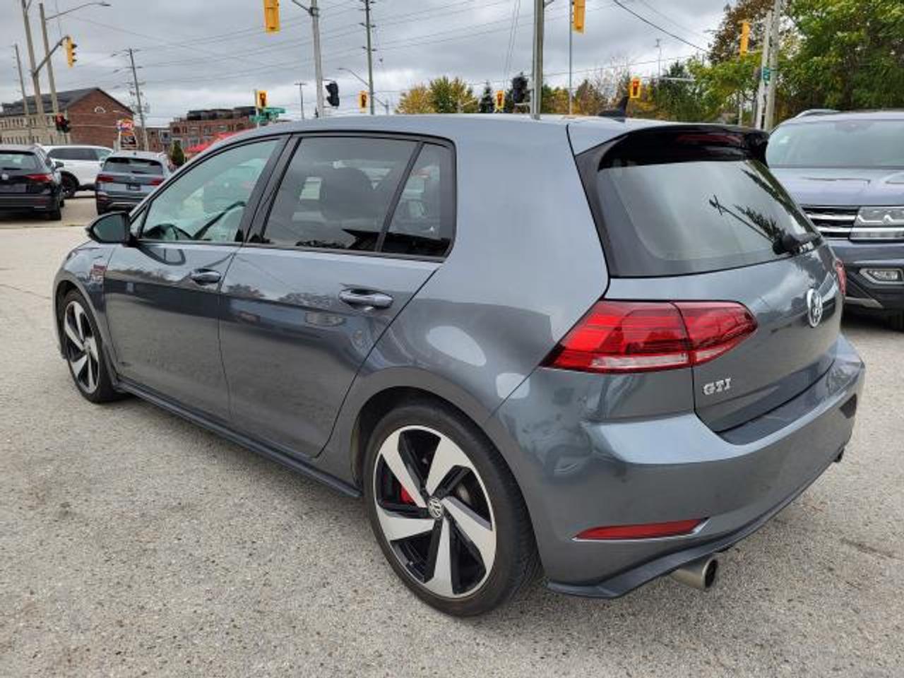 2018 Volkswagen Golf GTI Autobahn Photo
