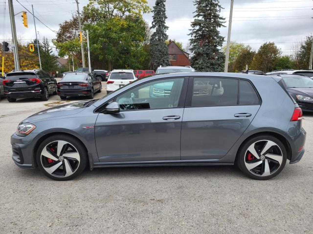 2018 Volkswagen Golf GTI Autobahn Photo