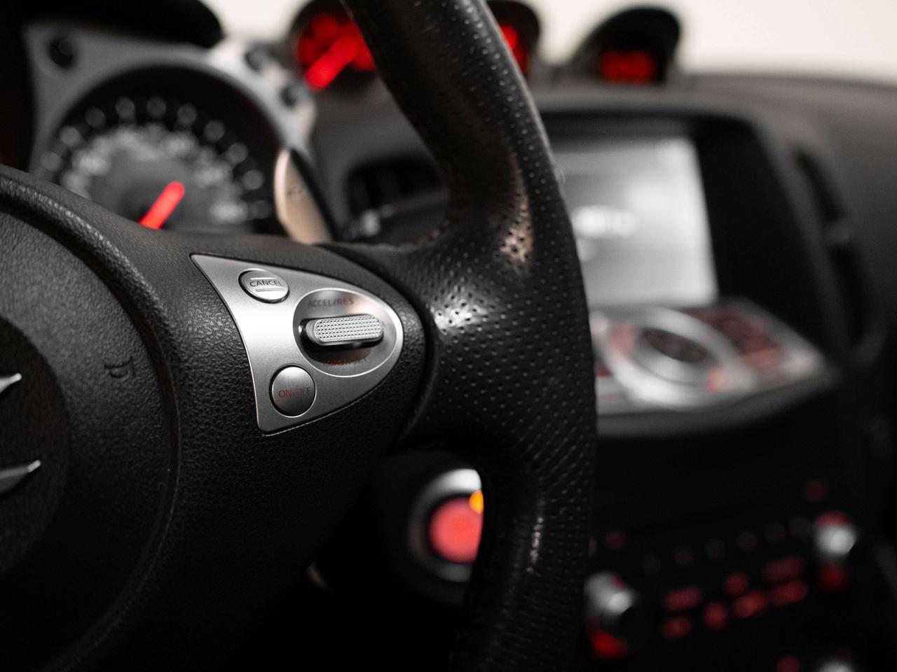 2016 Nissan 370Z BOSE | NAV Photo