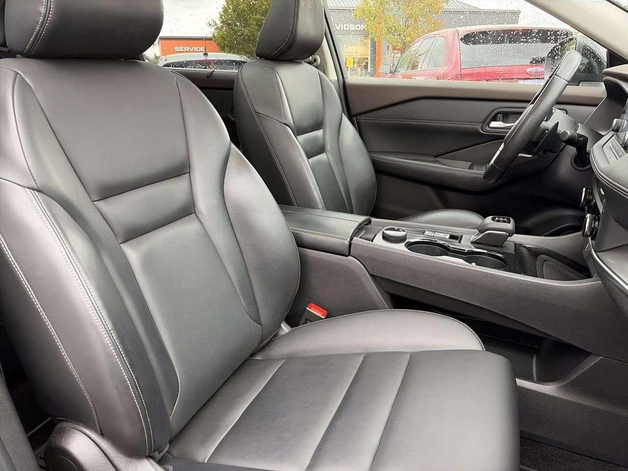 2023 Nissan Rogue SV Midnight Edition AWD CVT ONE OWNER | CLEAN CARFAX | DILAWRI CERTIFIED Photo