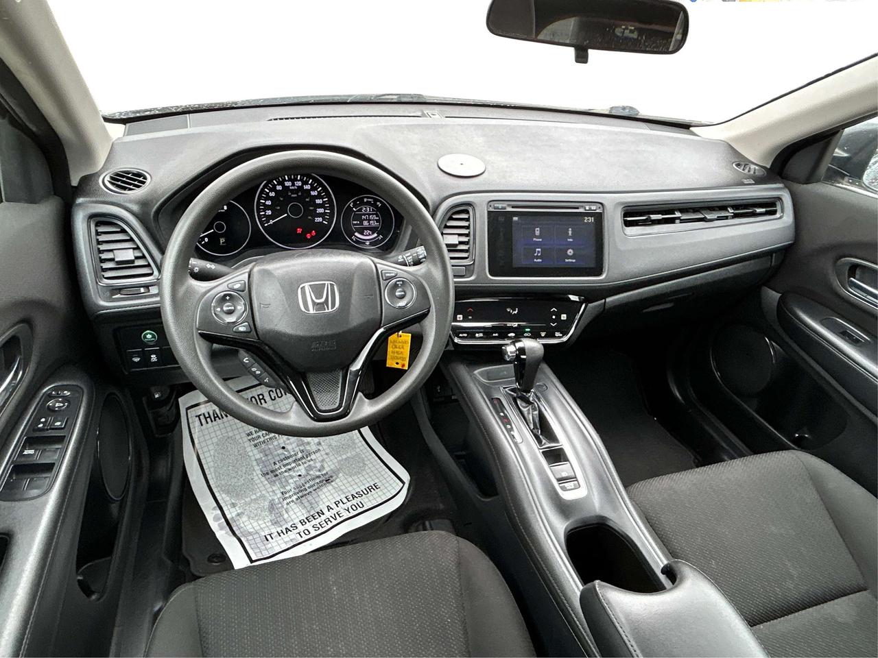 2016 Honda HR-V LX/AWD/WINTER-READY/ALLOYS/WE FINANCE ALL CREDIT! Photo
