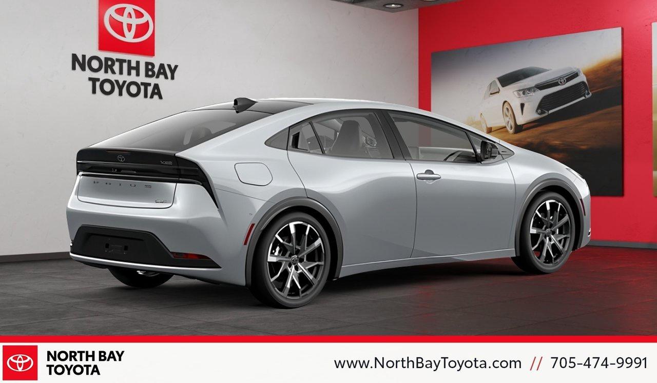 2027 Toyota Prius Plug-In Hybrid XSE Premium Photo2