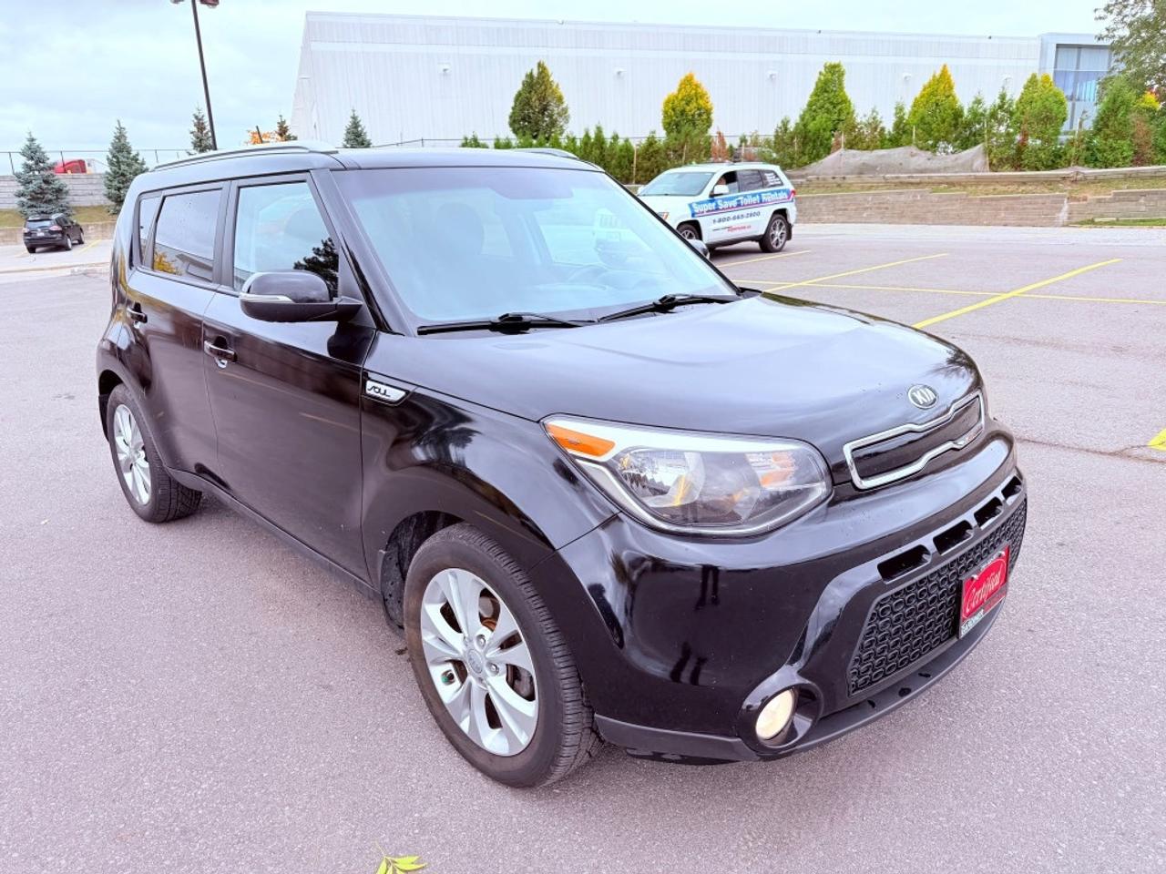 2015 Kia Soul + 4dr Wagon (2.0L 4cyl 6A) Photo2