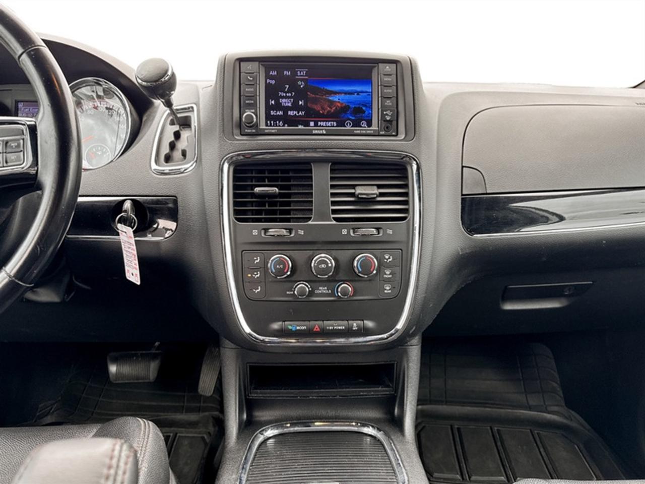 2020 Dodge Grand Caravan Premium Plus w/DVD System Photo