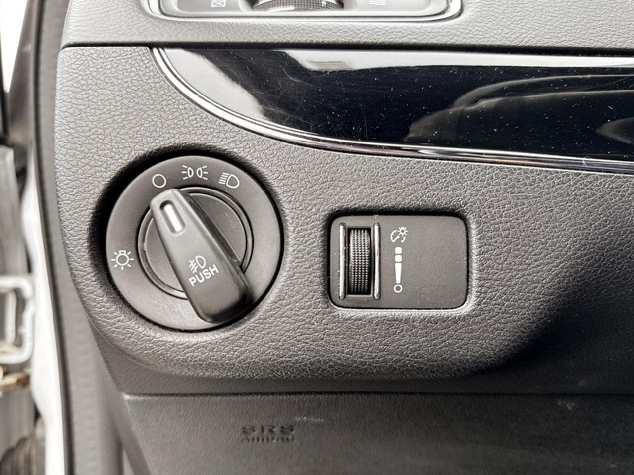 2020 Dodge Grand Caravan Premium Plus w/DVD System Photo