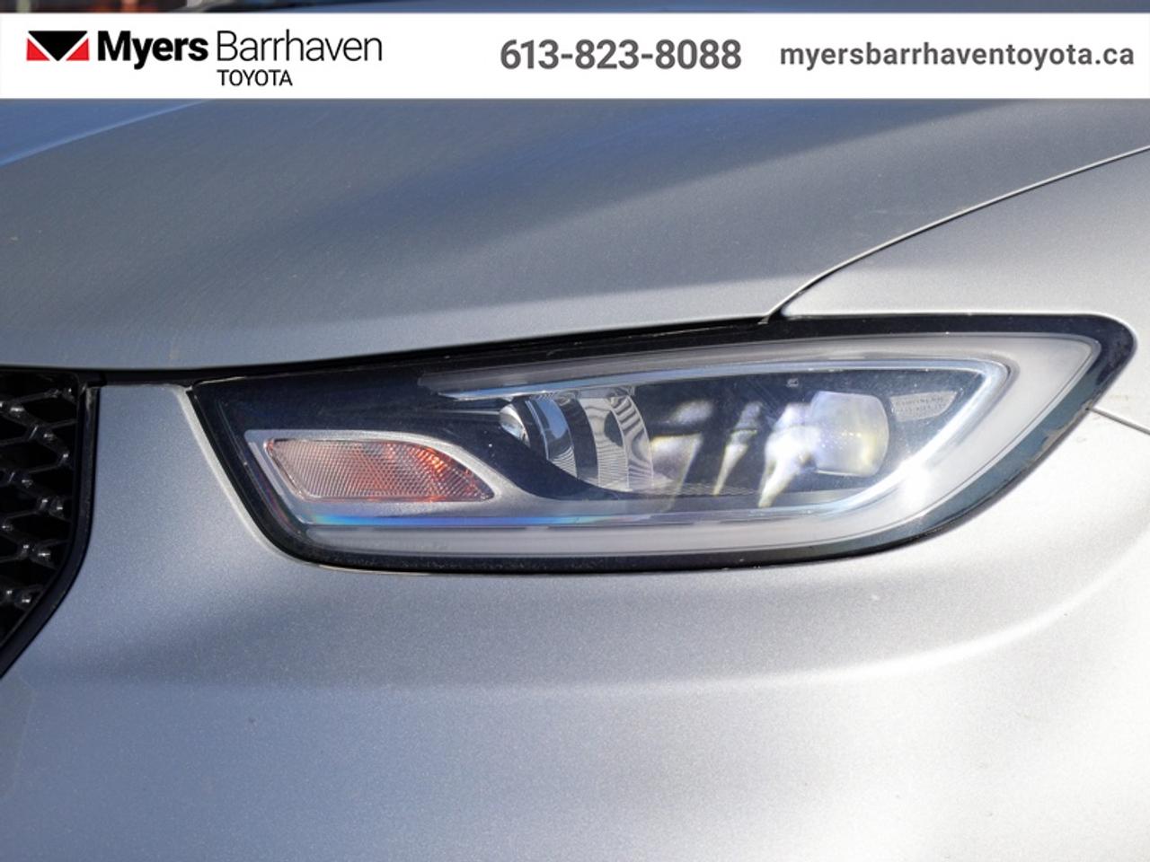 2024 Chrysler Pacifica Hybrid Select  - Hybrid - $330 B/W Photo