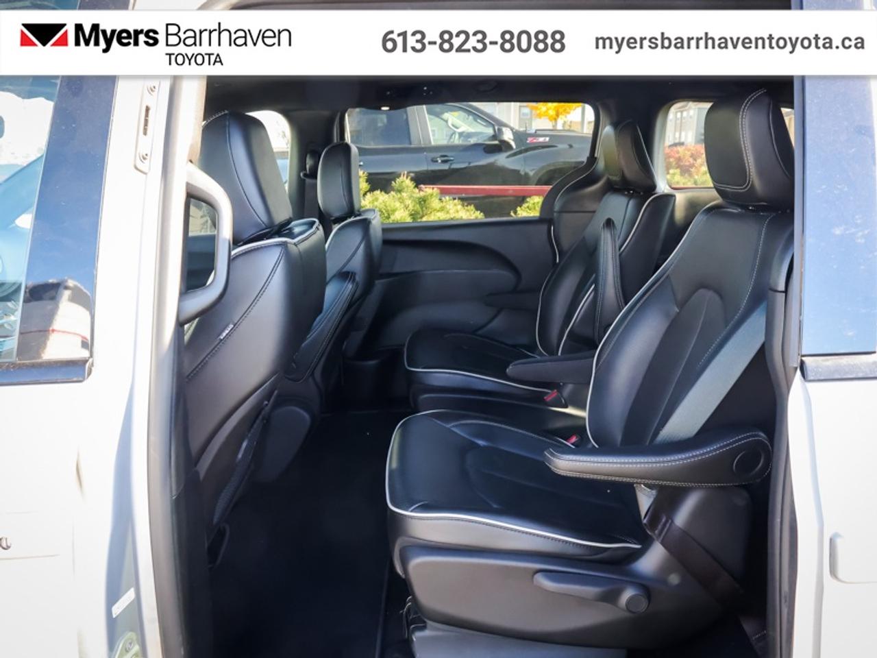 2024 Chrysler Pacifica Hybrid Select  - Hybrid - $330 B/W Photo