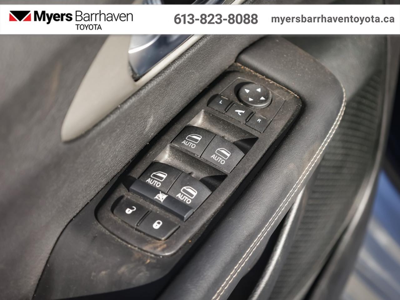 2024 Chrysler Pacifica Hybrid Select  - Hybrid - $330 B/W Photo