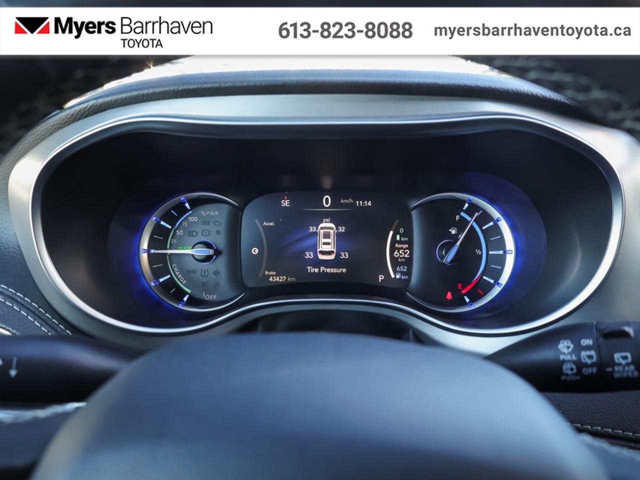 2024 Chrysler Pacifica Hybrid Select  - Hybrid - $330 B/W Photo