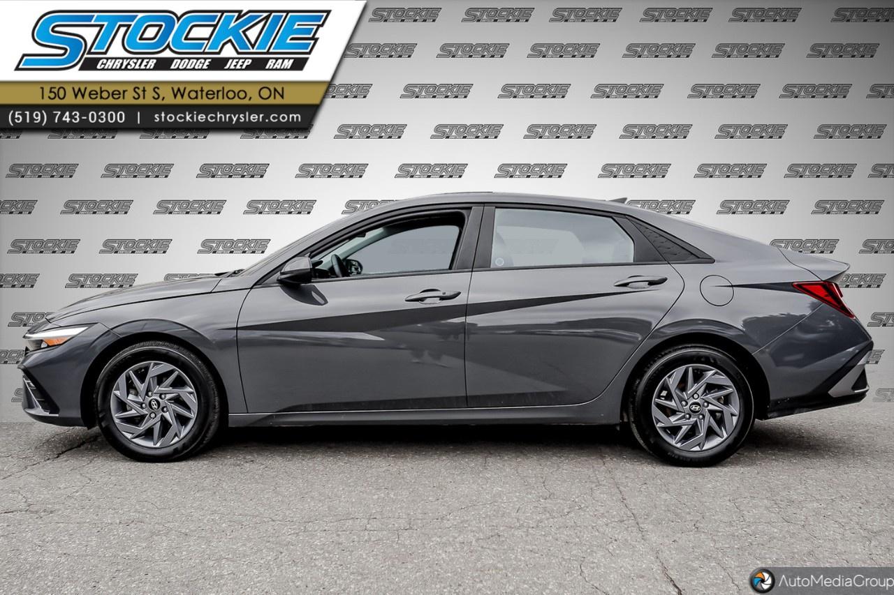 2025 Hyundai Elantra Preferred IVT Photo