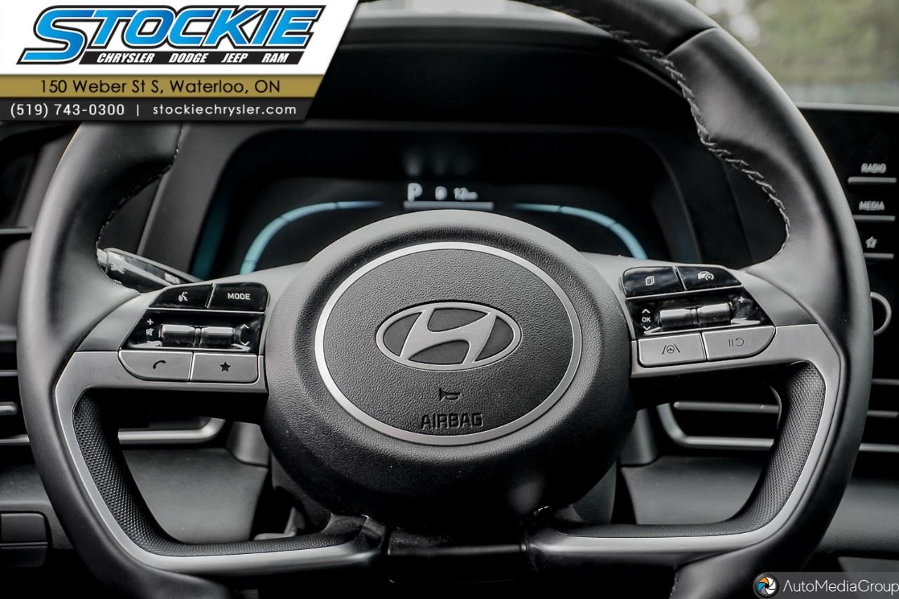 2025 Hyundai Elantra Preferred IVT Photo