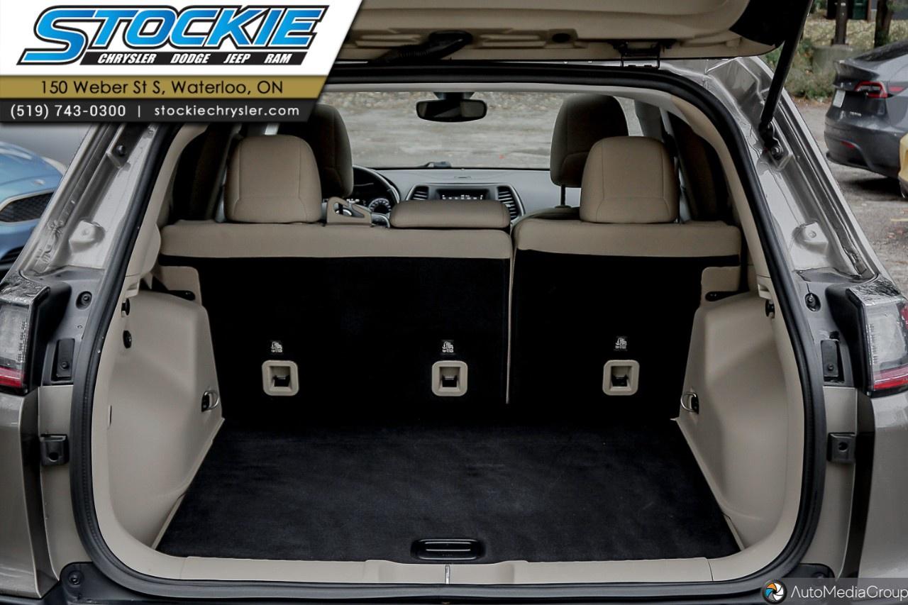 2019 Jeep Cherokee NORTH 4X4 Photo