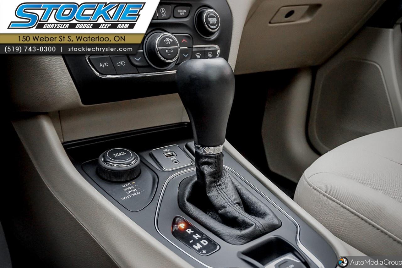 2019 Jeep Cherokee NORTH 4X4 Photo