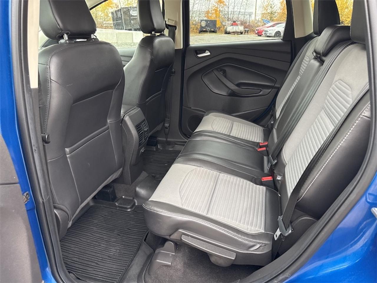2018 Ford Escape SE  - Bluetooth -  Heated Seats - $151 B/W Photo