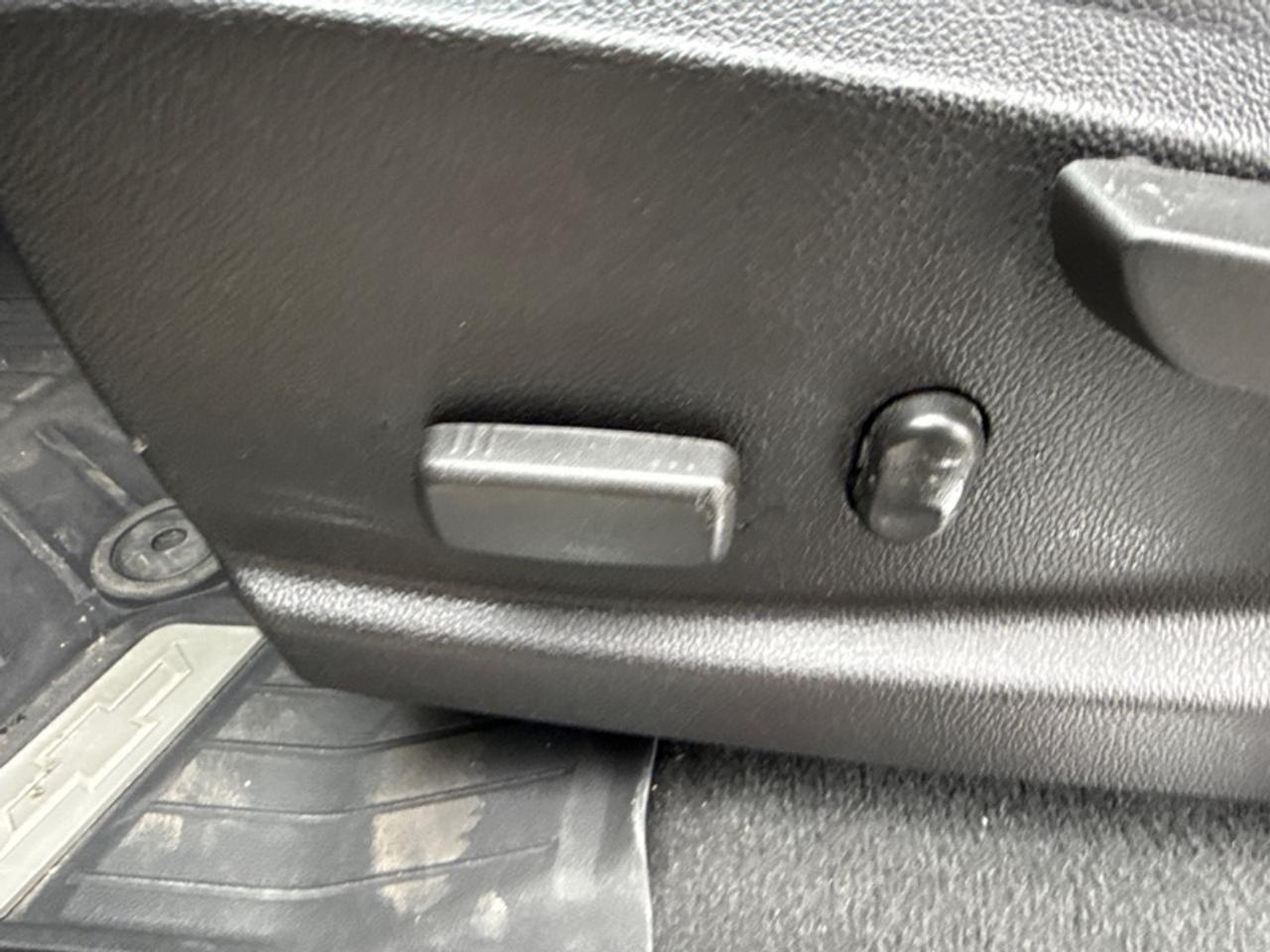 2021 Chevrolet Colorado ZR2  Heated Steering Wheel - Low Mileage Photo